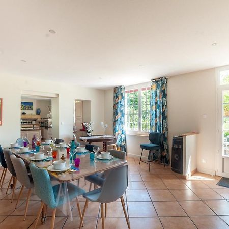 Villa Chez Annie Et William Montpouillan Esterno foto