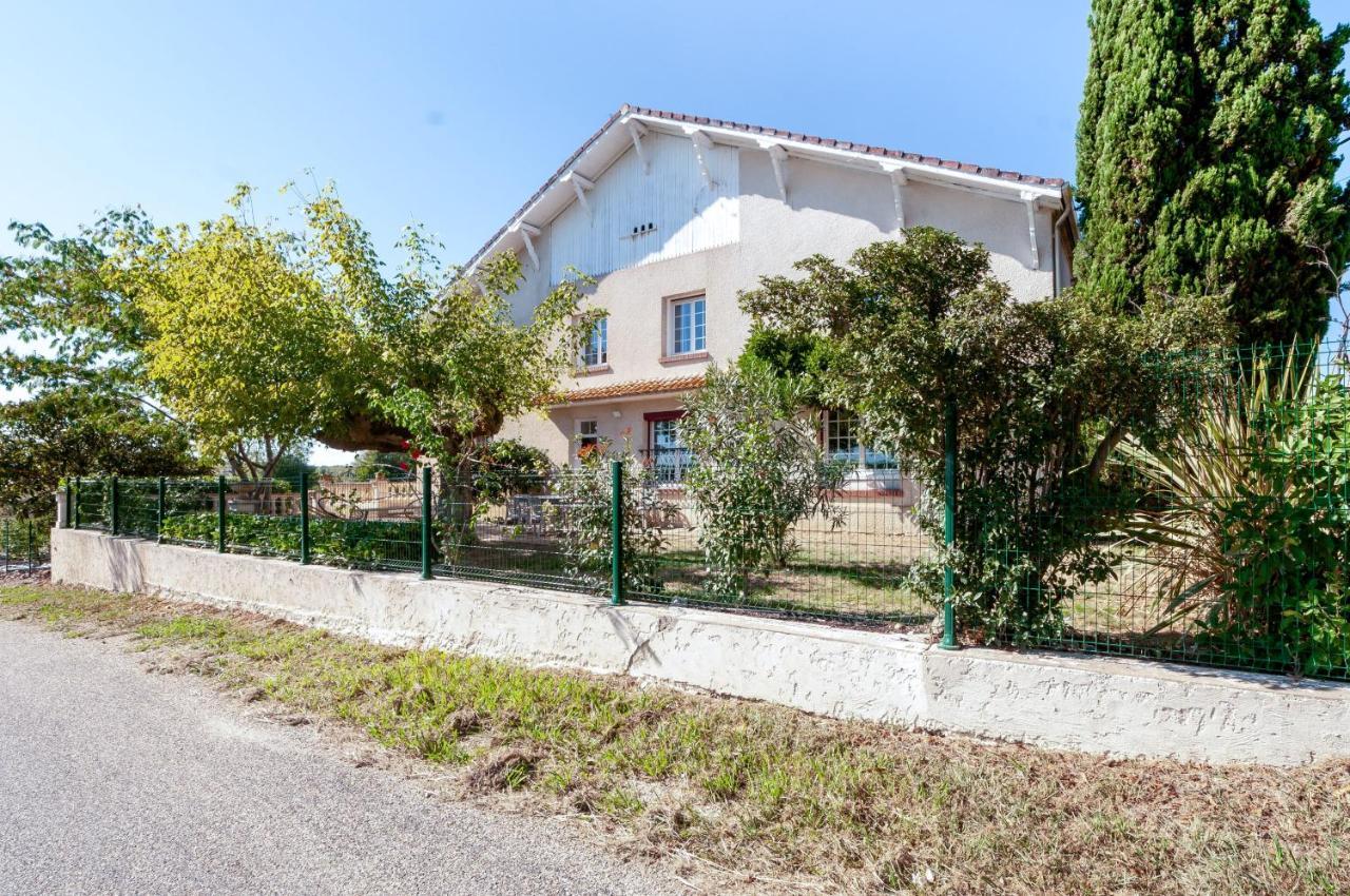Villa Chez Annie Et William Montpouillan Esterno foto