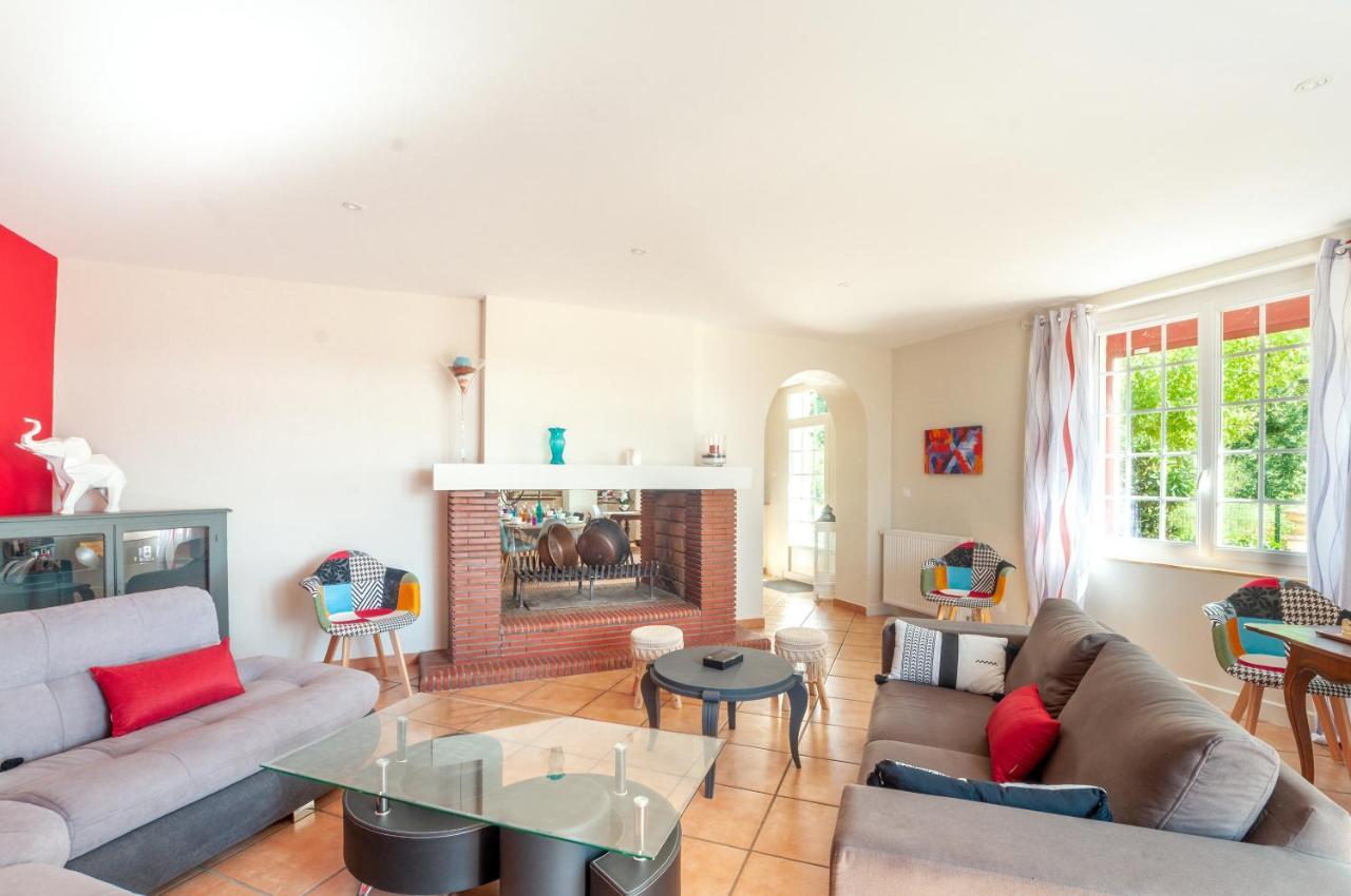 Villa Chez Annie Et William Montpouillan Esterno foto
